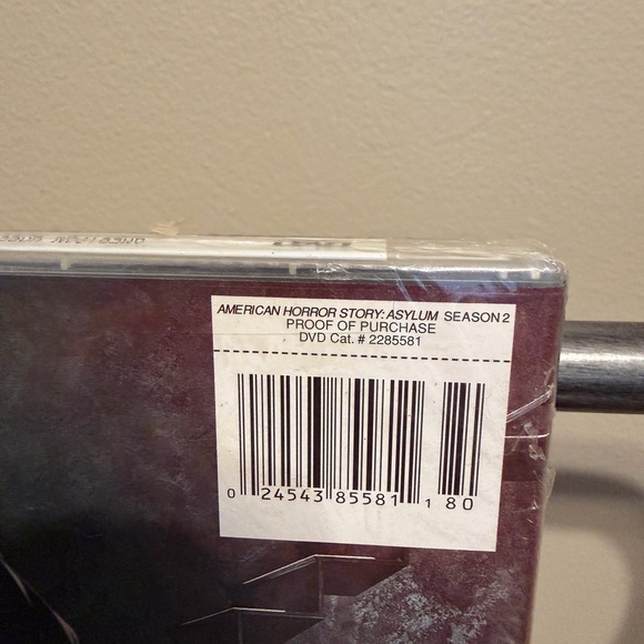 American Horror Story Asylum DVD - Picture 5 of 7